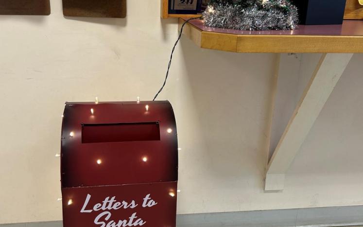 Santa's Mailbox